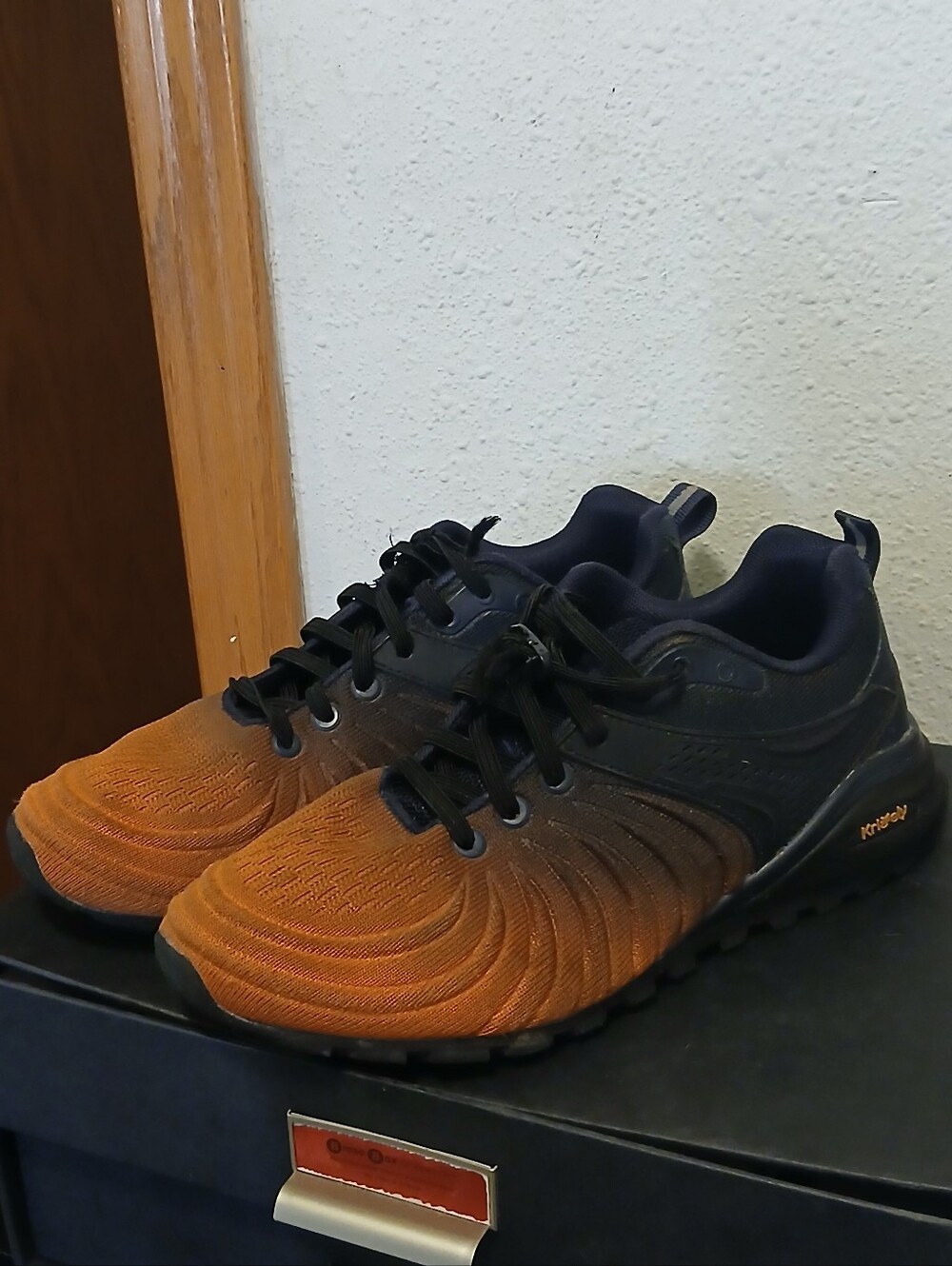 Kricely Trail Running Shoes Men's Size 7 Orange Navy Blue M004 Hiking Sneakers